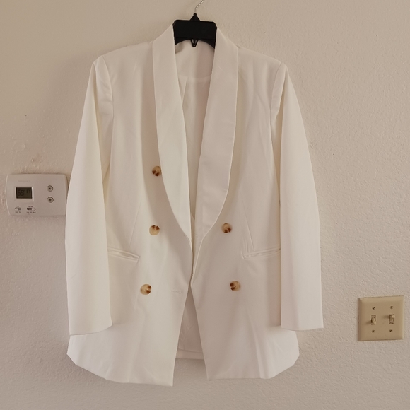 Unbranded Jackets & Blazers - Women's Double Breasted‎ Blazer Size S